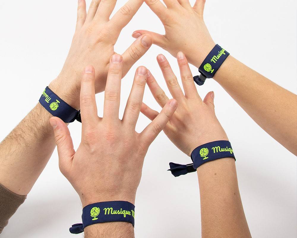 Concert ID band logo