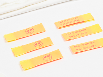 Sewing labels taffeta 